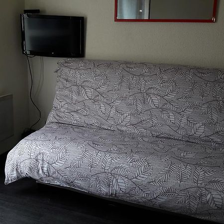 Studio Au Calme Apartman Deville-les-Rouen Kültér fotó
