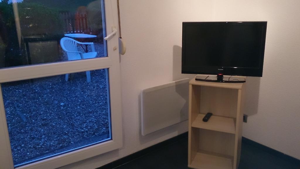 Studio Au Calme Apartman Deville-les-Rouen Szoba fotó